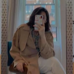 Meet your Posher, Dương